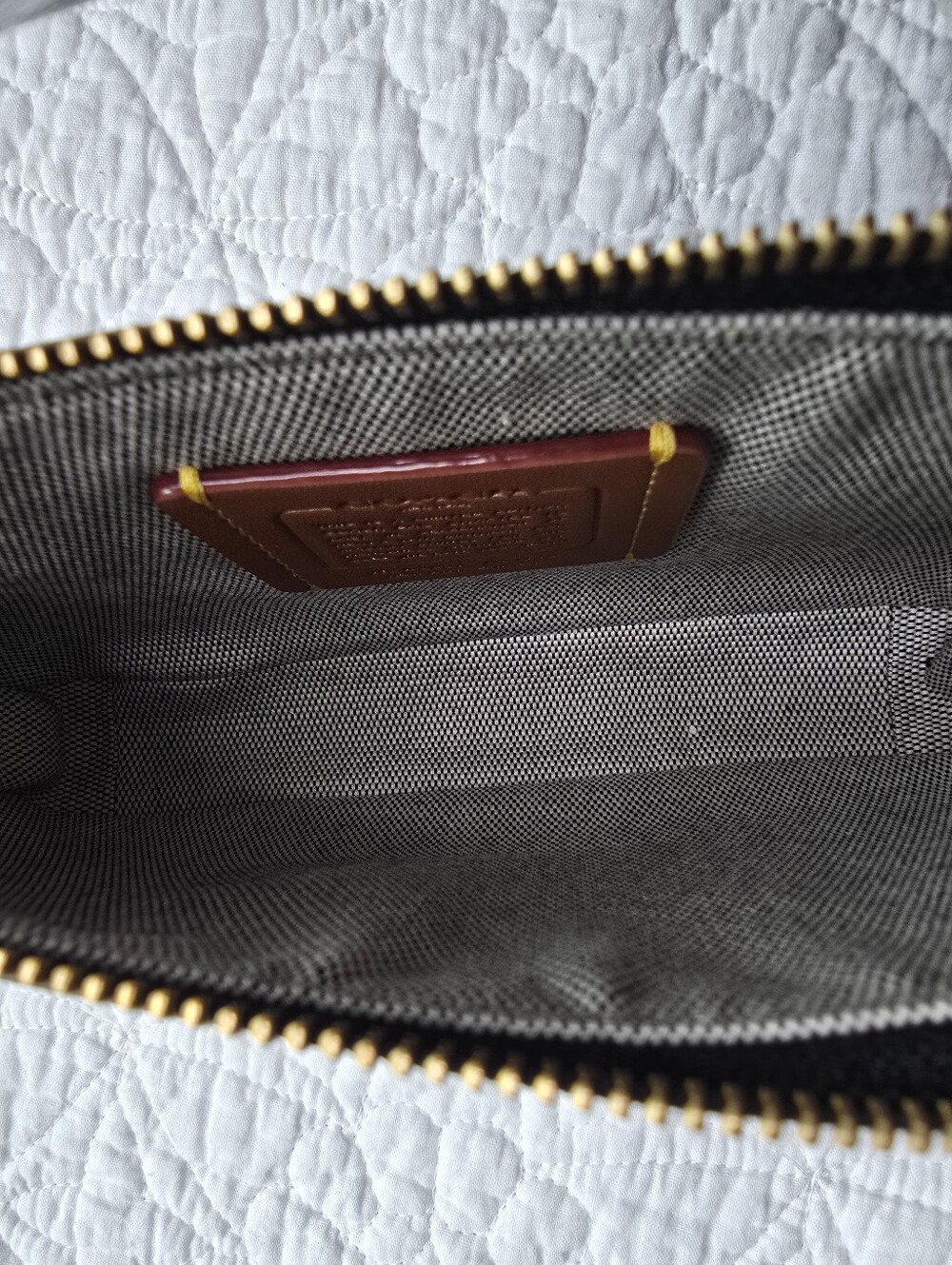 Coach Rexy 10th Anniversary Plaza 18 Loved Leather Bag - Picture 6 of 10